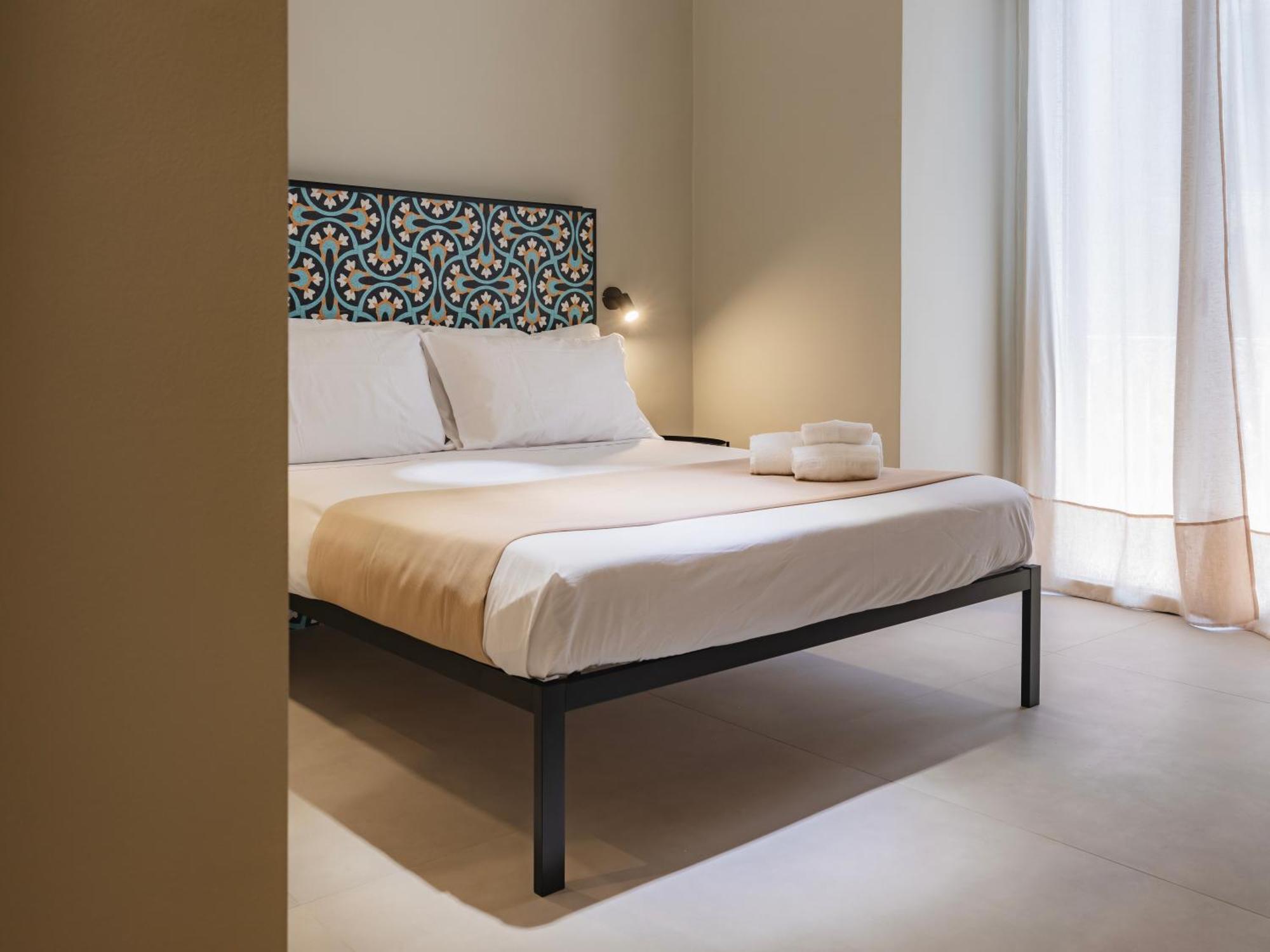 Almica24 Hotel Bari Exterior photo