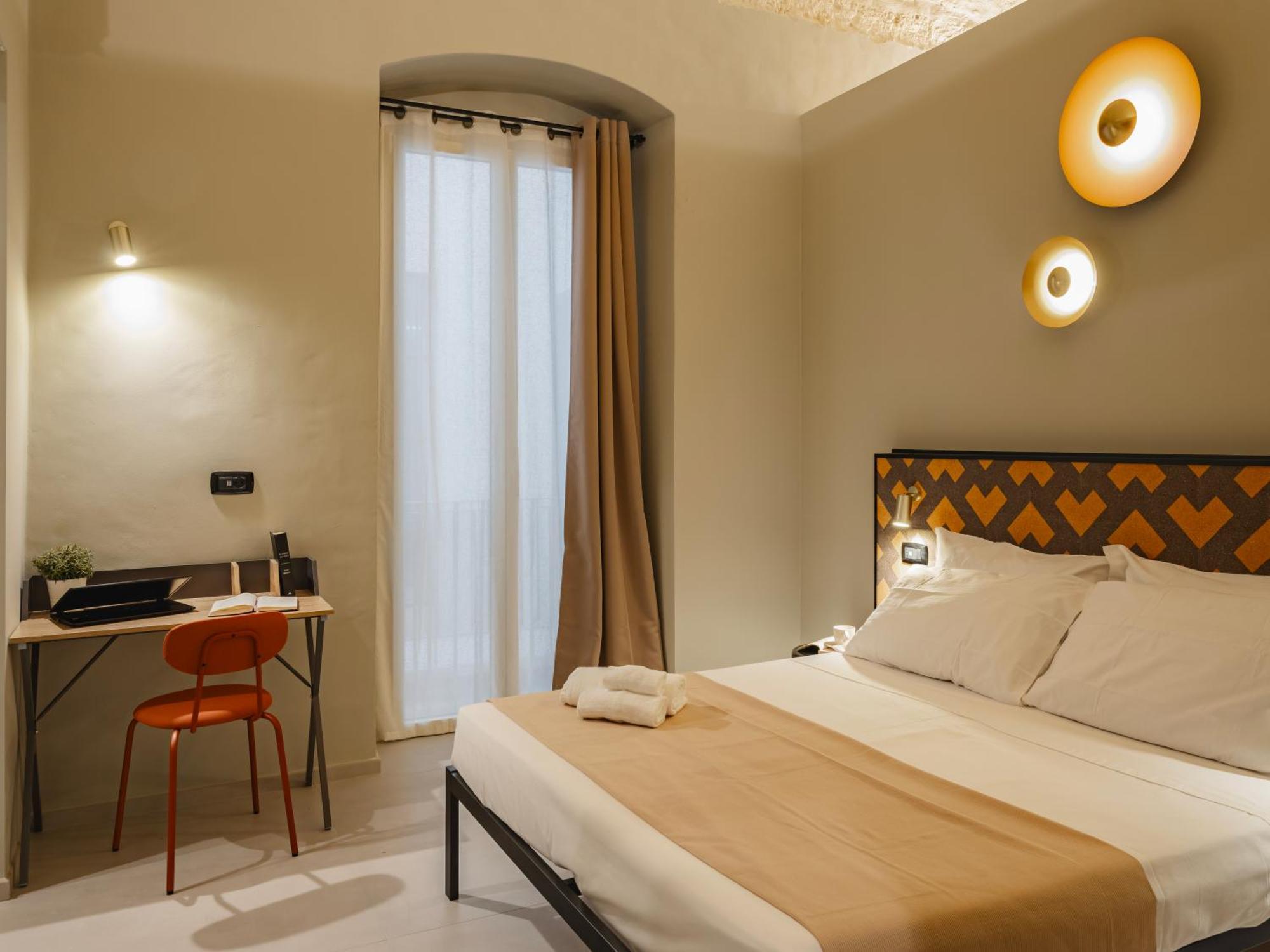 Almica24 Hotel Bari Exterior photo